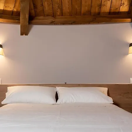 Pallozas Turisticas Ridicodias - A Vieira Hébergement de vacances Laza